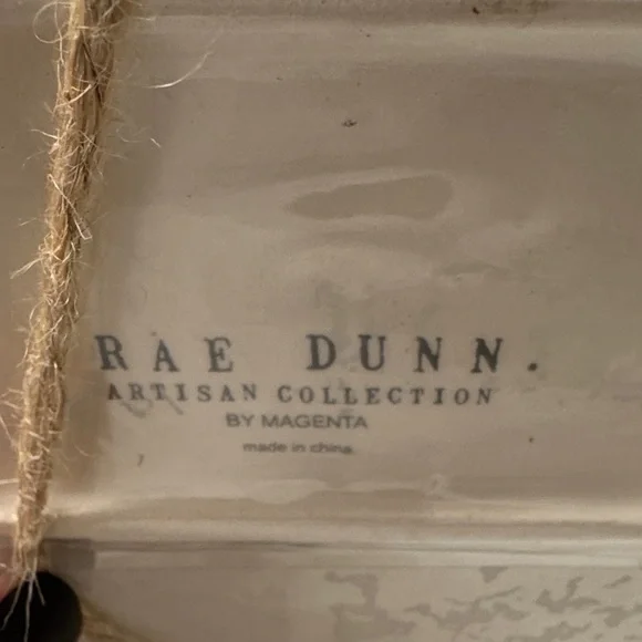 Rae Dunn Cream Planter Set with Tray - Picture 5 of 5